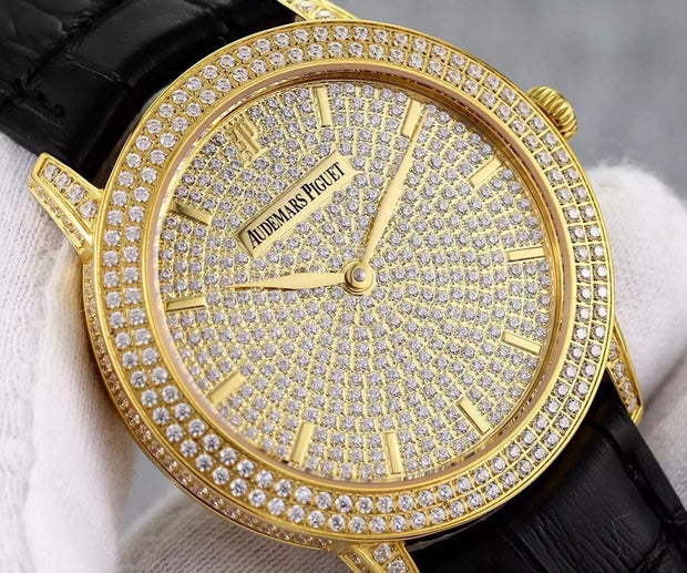 CLASSIQUE CLOUS DE PARIS Dimond Gold