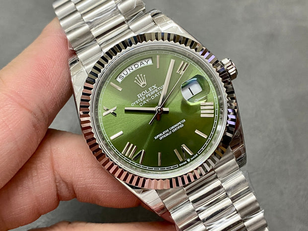 3255 Day-Date 40mm Green