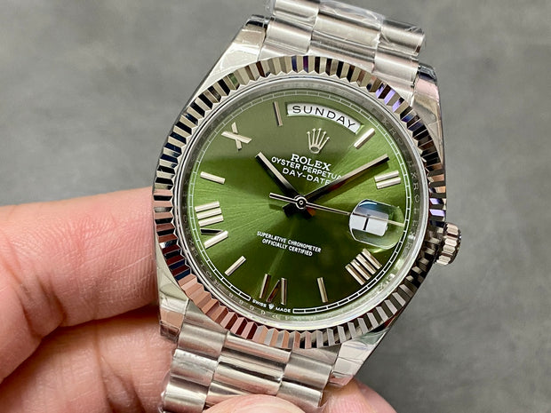 3255 Day-Date 40mm Green