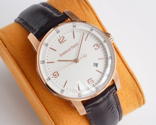 Classic 41mm 8215