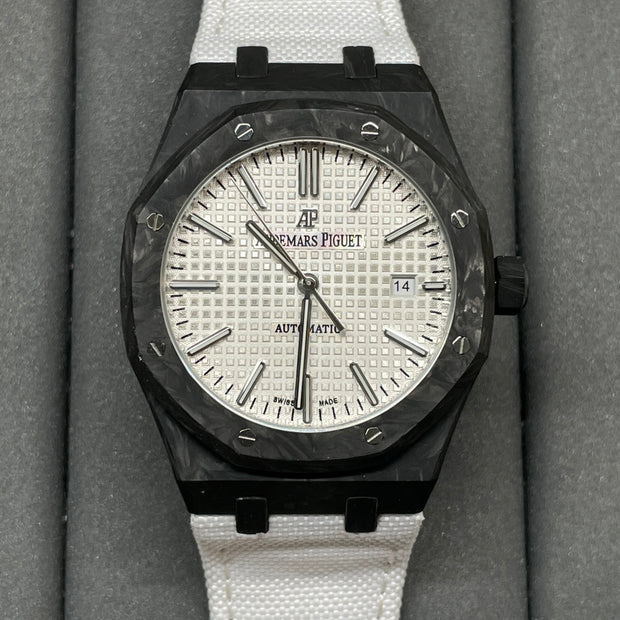 Royal Oak Black/White